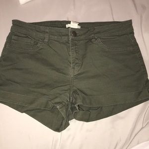H&M Green Jean shorts